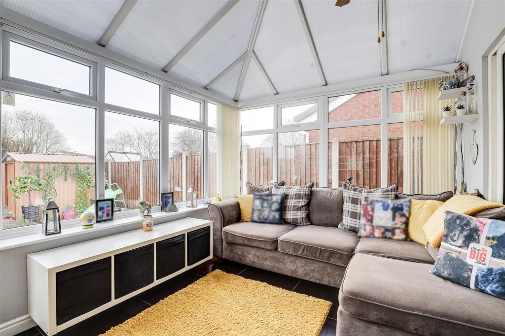 Collingwood Close, Nottingham, NG11