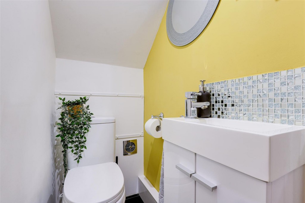 Collingwood Close, Nottingham, NG11