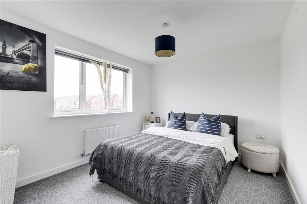 Coot Way, Burton Joyce, NG14