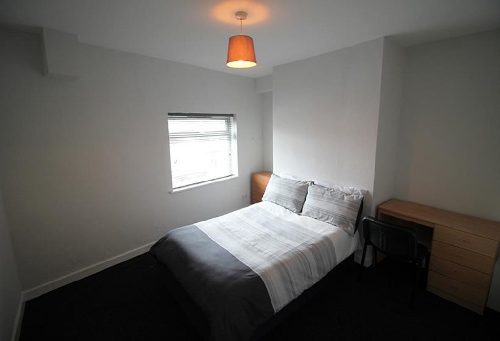 Mansfield Road, Nottingham, NG1