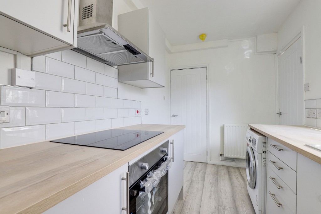 Abingdon Square, Nottingham, NG8