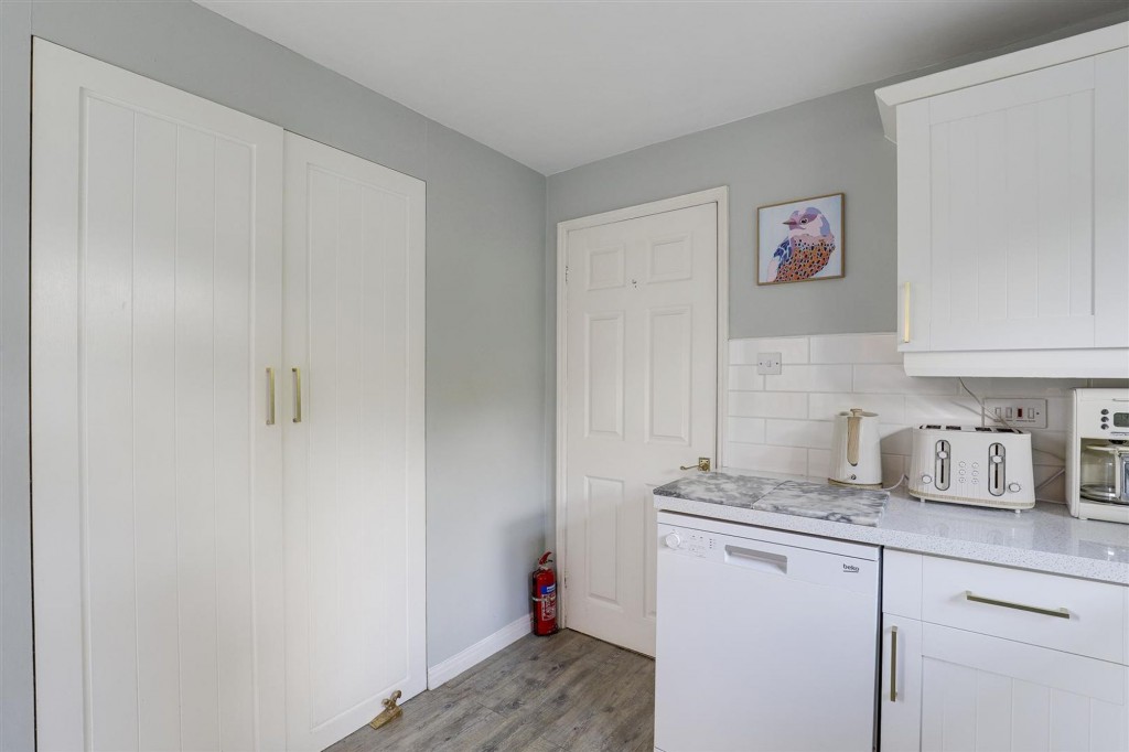 Elgar Drive, Long Eaton, NG10