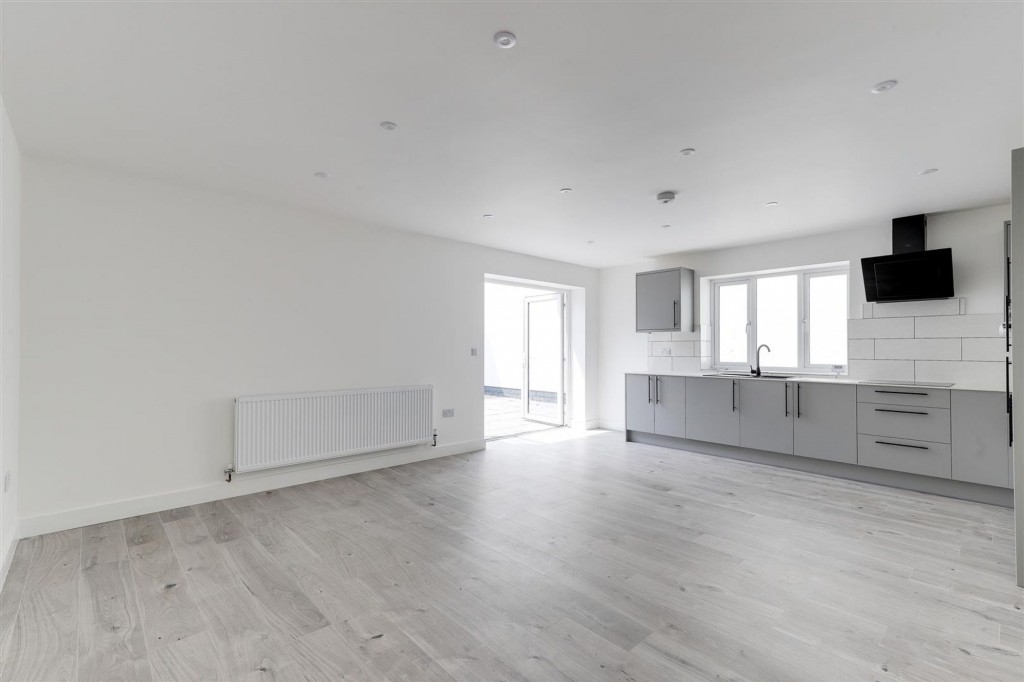 Merchant Street, Bulwell, NG6