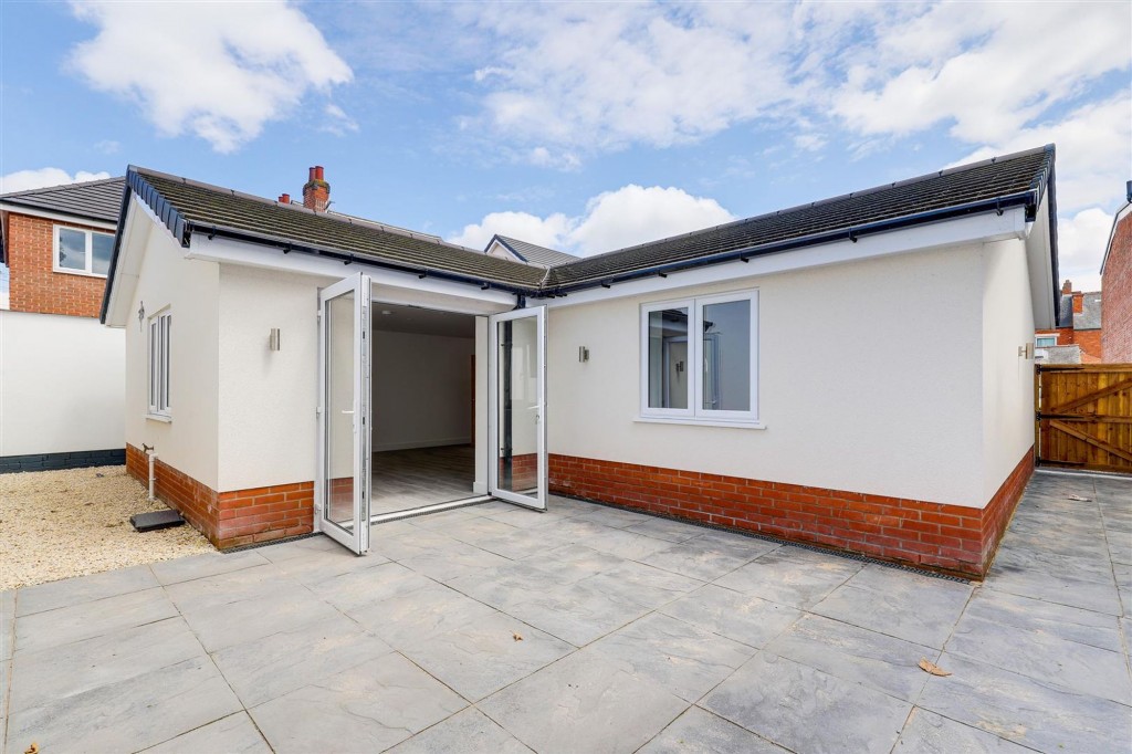 Merchant Street, Bulwell, NG6