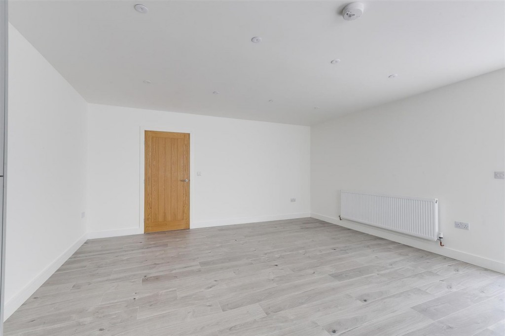 Merchant Street, Bulwell, NG6