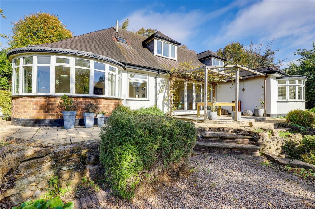 Private Road, Sherwood, NG5