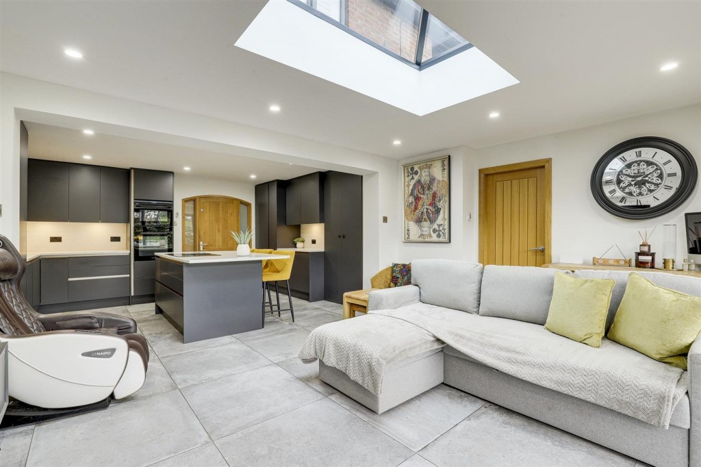 Cheriton Drive, Ilkeston, DE7