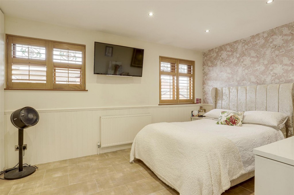 Cheriton Drive, Ilkeston, DE7