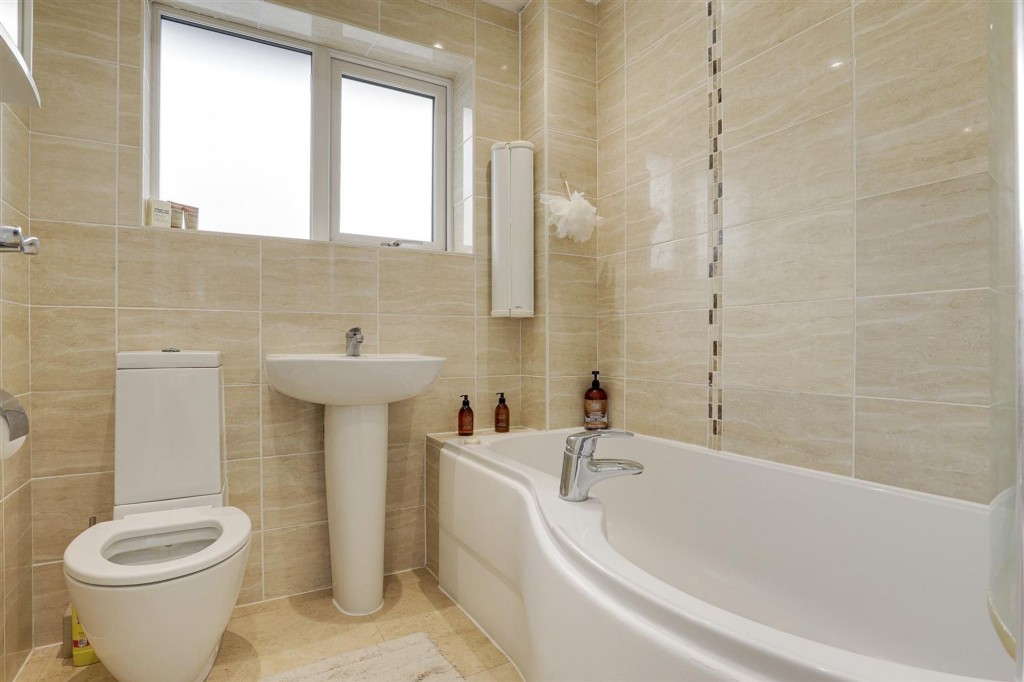 Cheriton Drive, Ilkeston, DE7