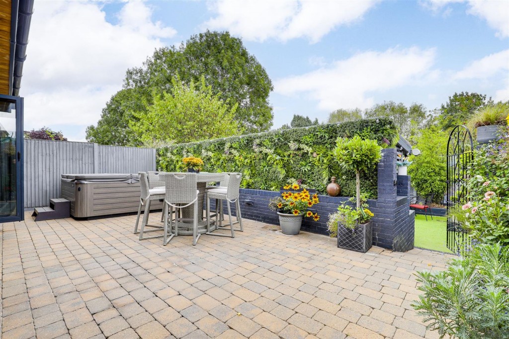 Cheriton Drive, Ilkeston, DE7