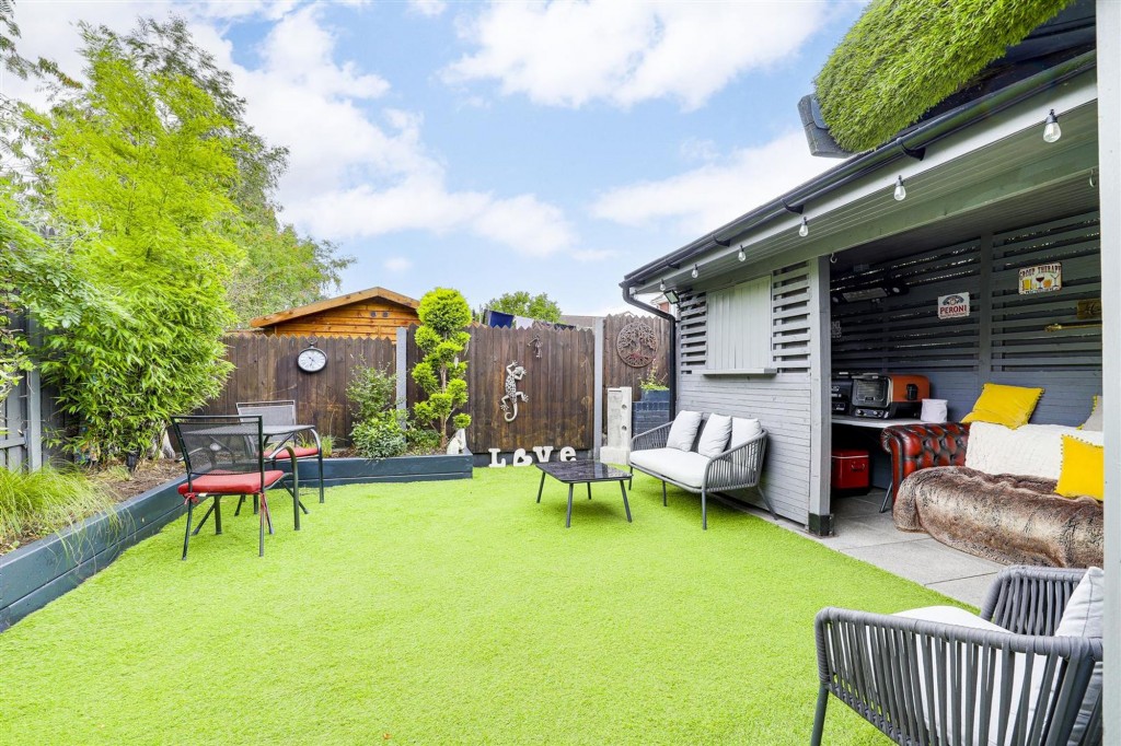 Cheriton Drive, Ilkeston, DE7