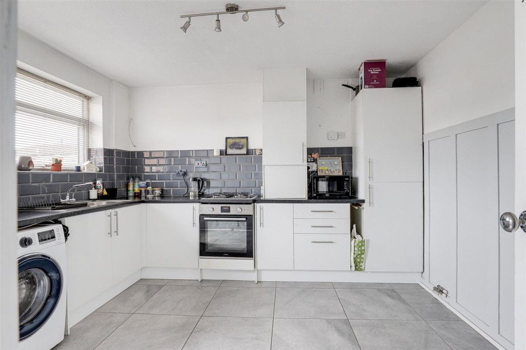 Rolleston Drive, Arnold, NG5