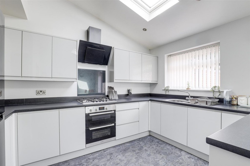 Cantley Avenue, Gedling, NG4