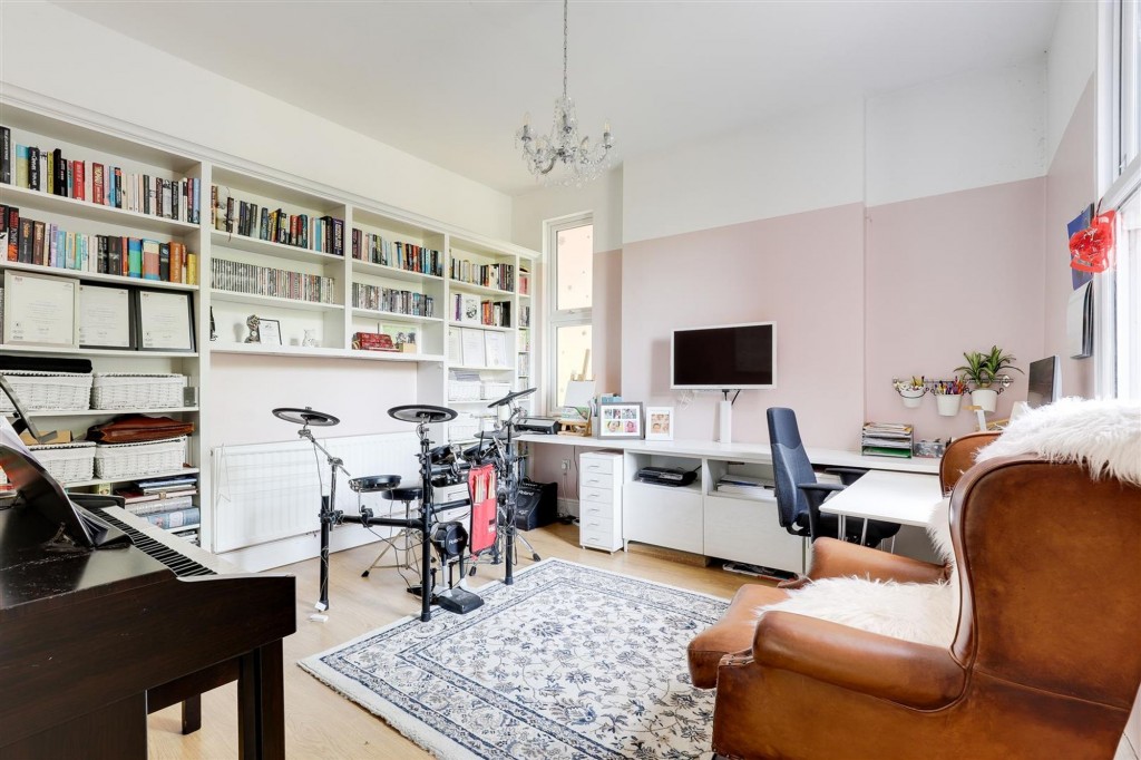 Newstead Street, Sherwood, NG5