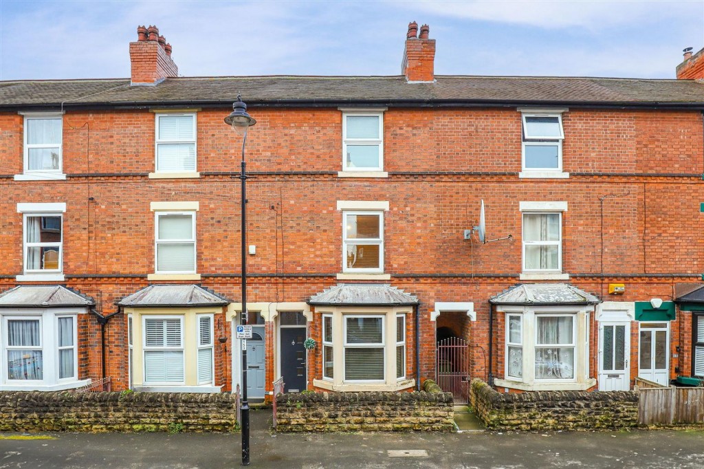 Wilford Crescent East, Nottingham, NG2