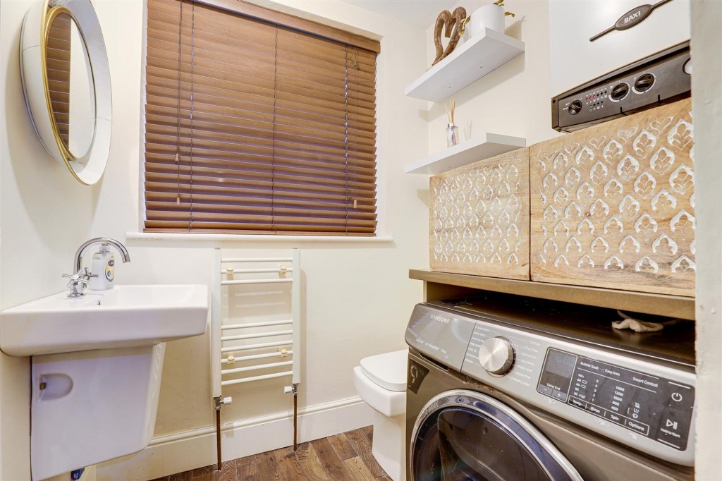 Wilford Crescent East, Nottingham, NG2