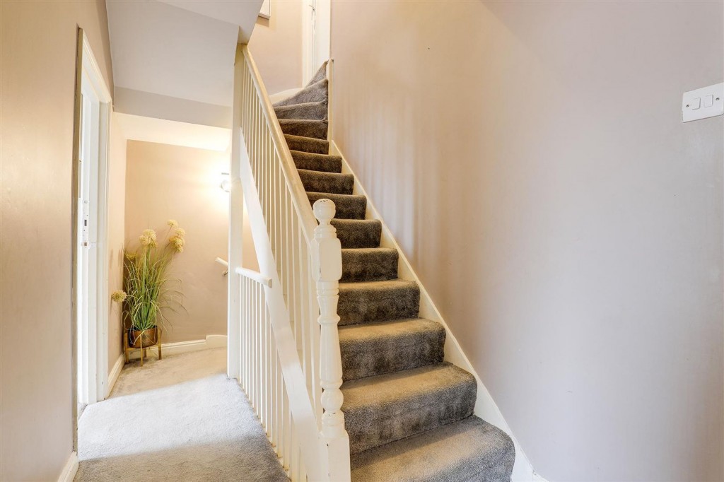 Wilford Crescent East, Nottingham, NG2