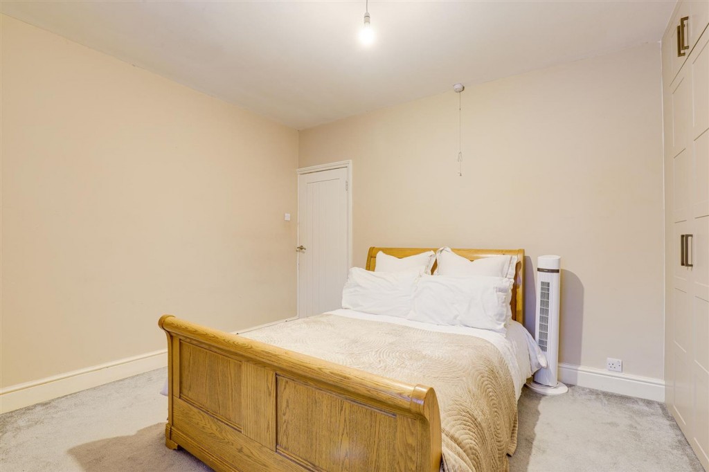 Wilford Crescent East, Nottingham, NG2