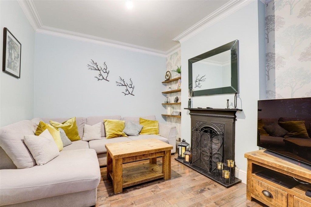 Wilford Crescent East, Nottingham, NG2