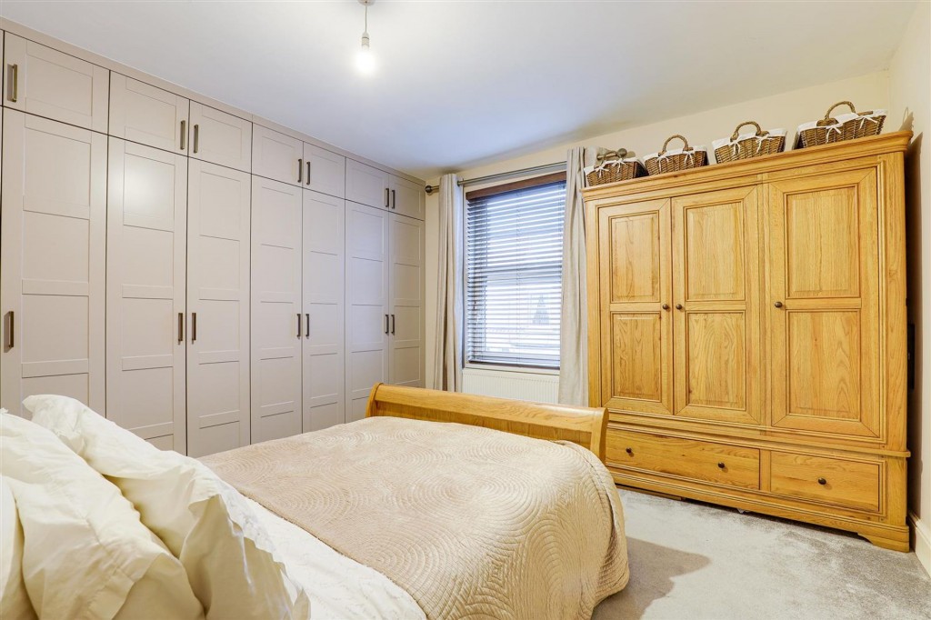 Wilford Crescent East, Nottingham, NG2