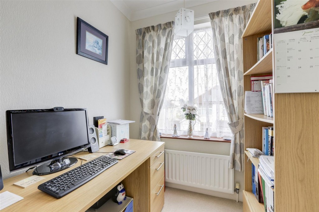 Seagrave Avenue, Kirkby-In-Ashfield, NG17