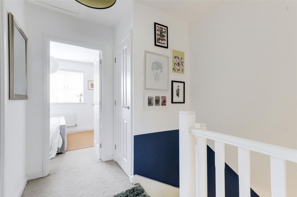 Mansfield Road, Redhill, NG5