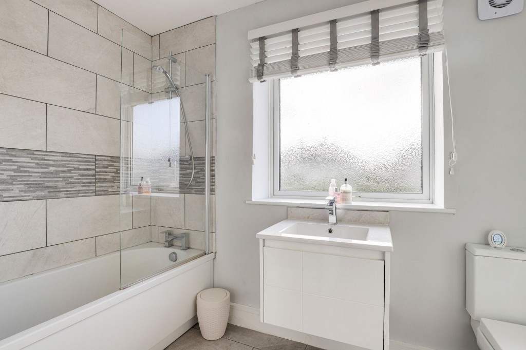 Brinkhill Crescent, Nottingham, NG11