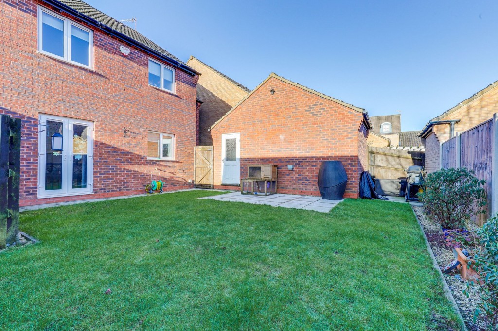 Corinthian Close, Hucknall, NG15