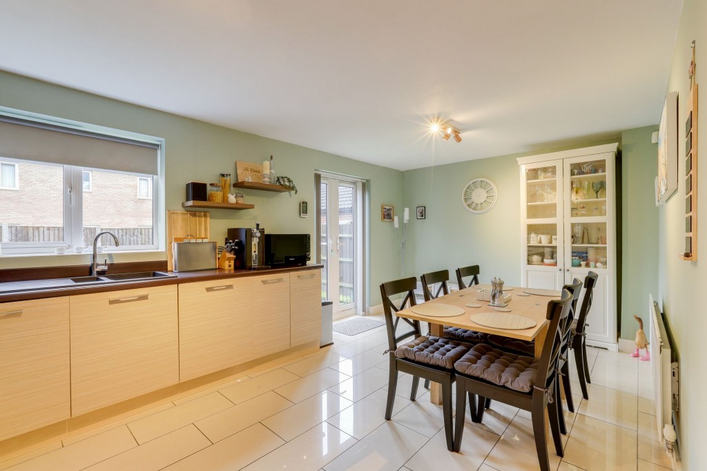 Corinthian Close, Hucknall, NG15