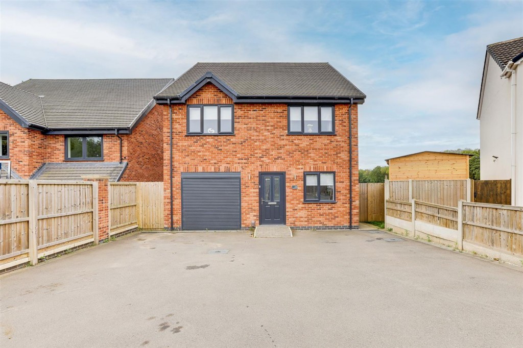 Woodlands Grove, Hucknall, NG15