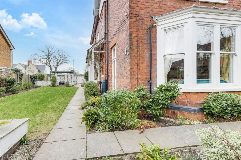 Burlington Road, Nottingham, NG5