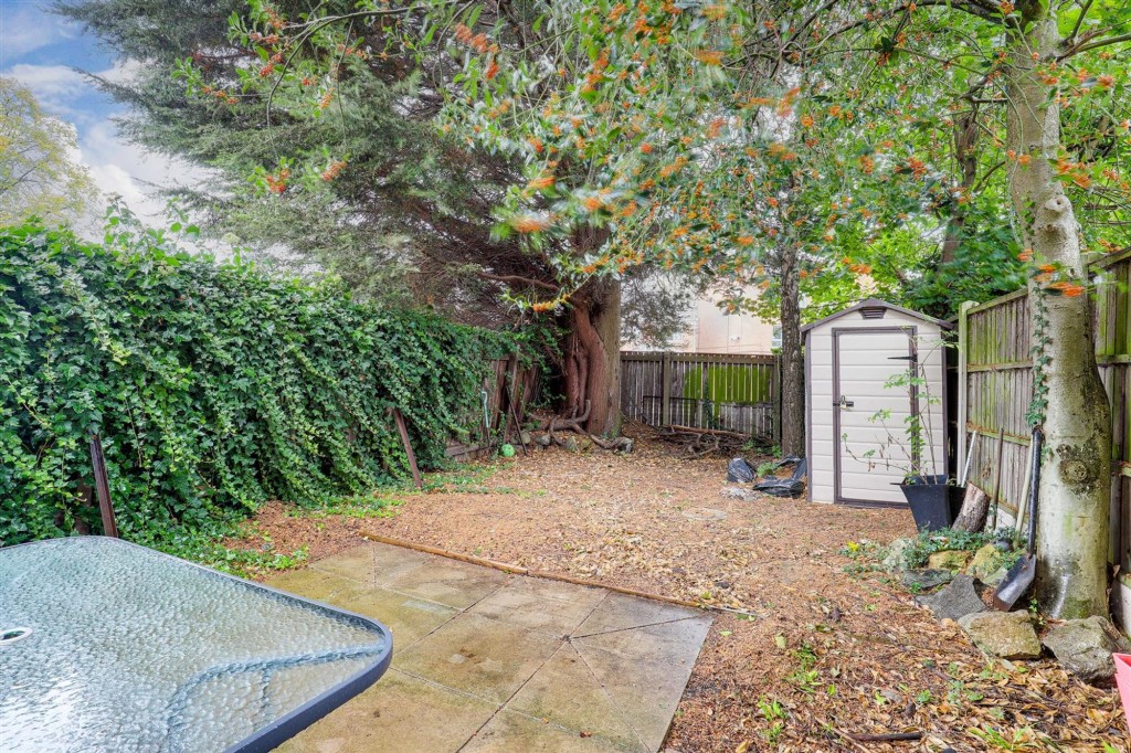 Mickledon Close, Nottingham, NG2