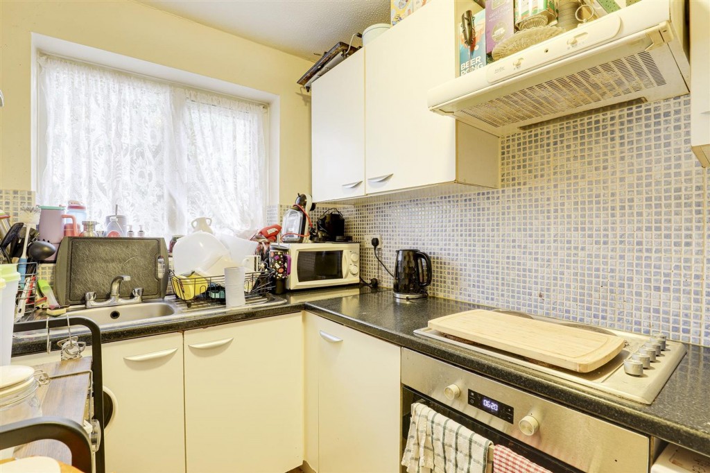 Mickledon Close, Nottingham, NG2