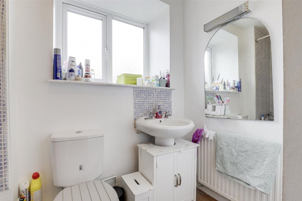 Mickledon Close, Nottingham, NG2