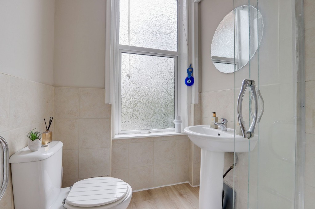 Hine Hall, Mapperley, NG3