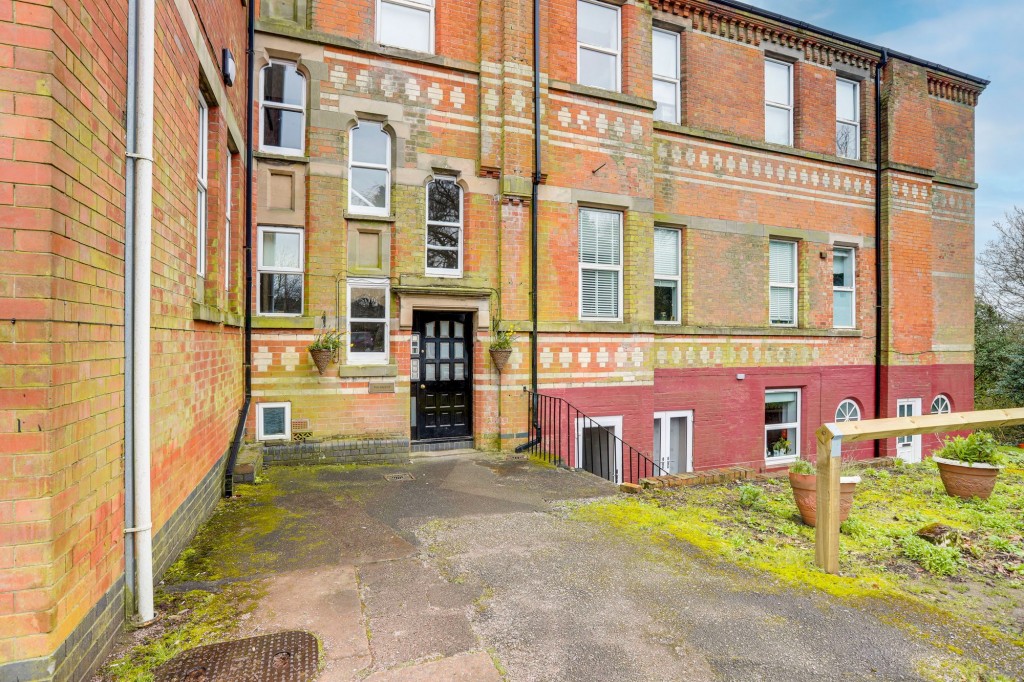 Hine Hall, Mapperley, NG3