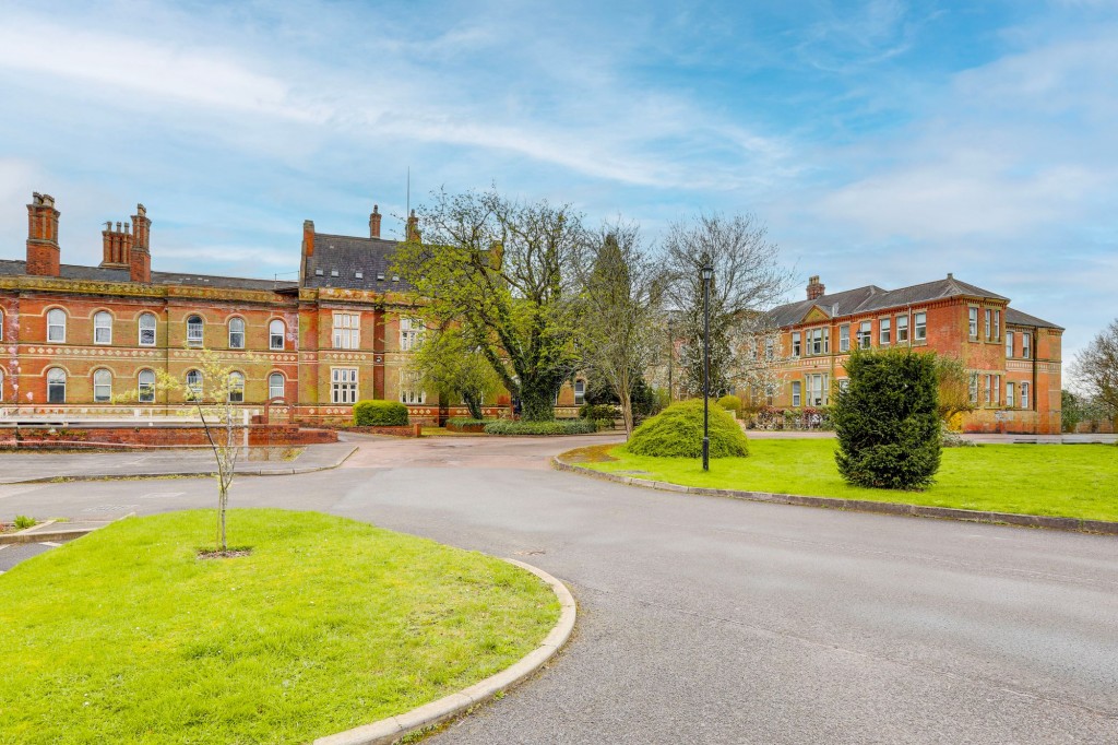 Hine Hall, Mapperley, NG3