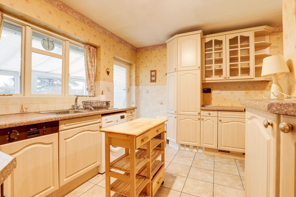 Breckhill Road, Woodthorpe, NG5
