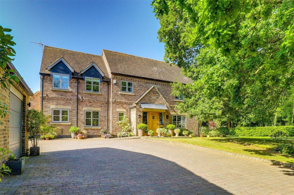 Holgate, Clifton Village, NG11