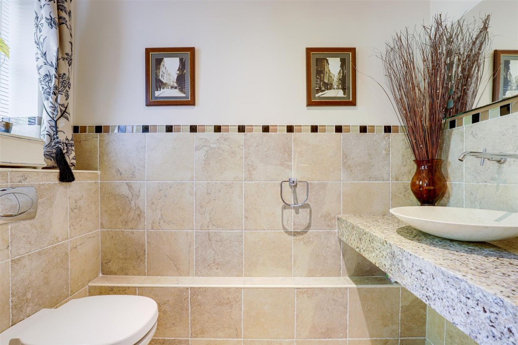 Holgate, Clifton Village, NG11