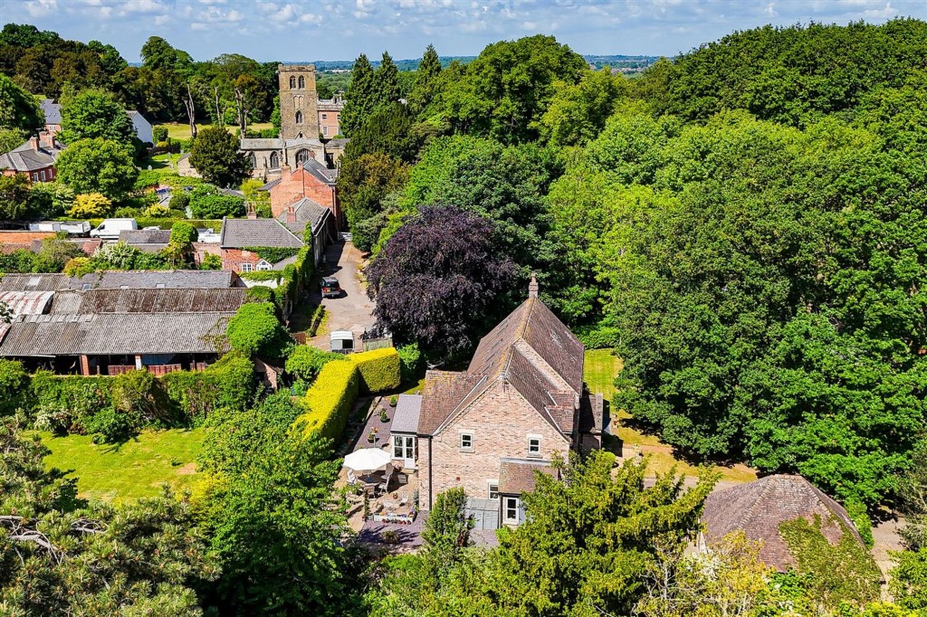 Holgate, Clifton Village, NG11