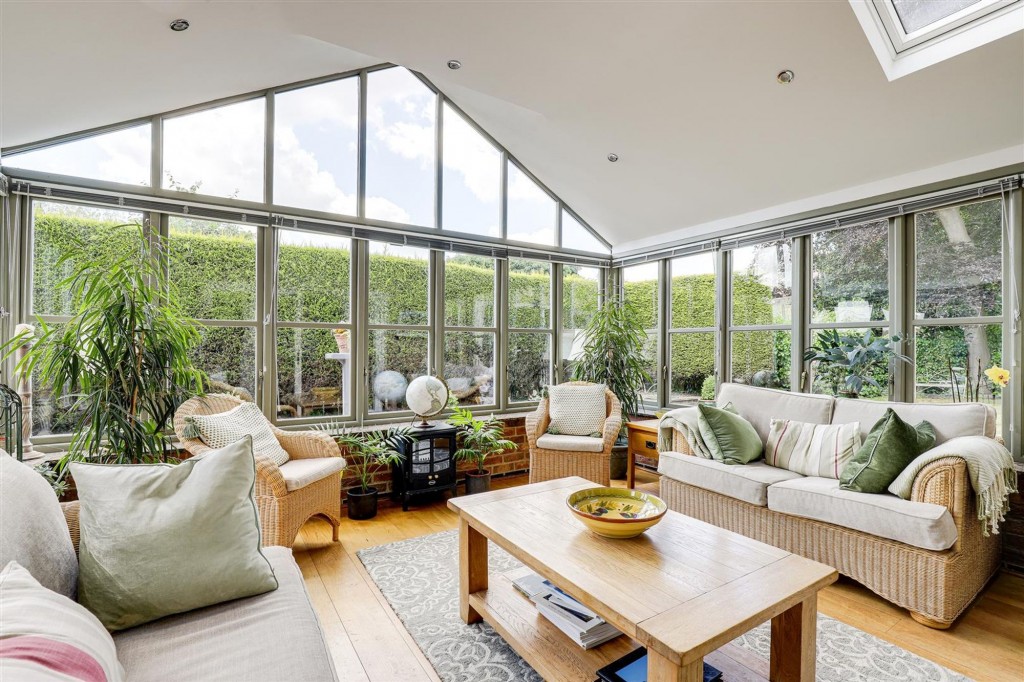 Holgate, Clifton Village, NG11