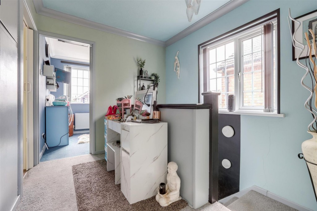 Erewash Grove, Toton, NG9