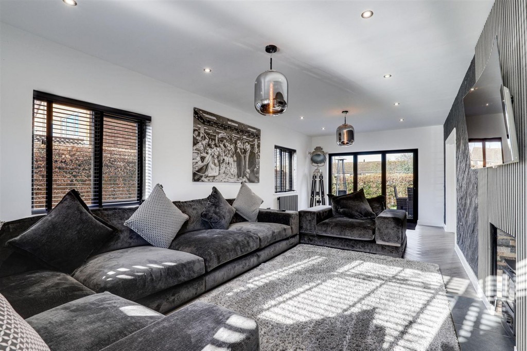 Middlebeck Avenue, Arnold, NG5