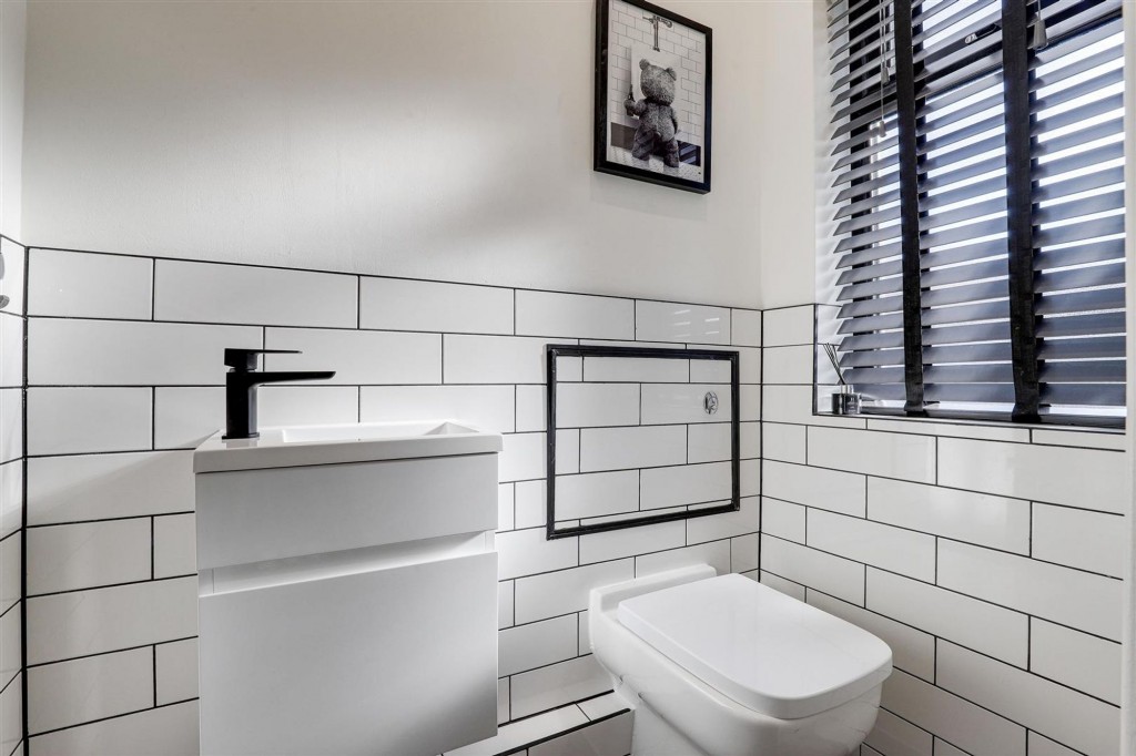 Middlebeck Avenue, Arnold, NG5