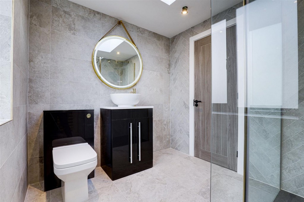 Middlebeck Avenue, Arnold, NG5