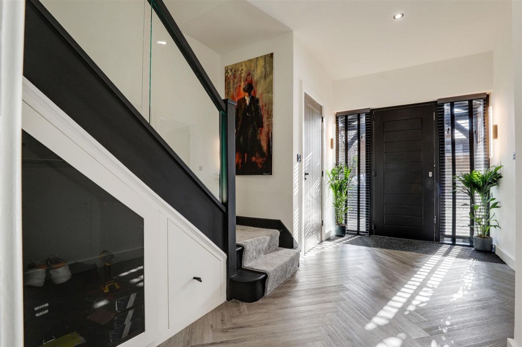 Middlebeck Avenue, Arnold, NG5