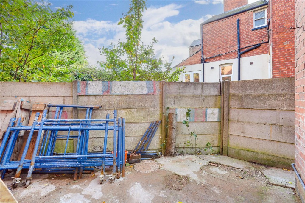 Nottingham Road, Nottingham, NG7