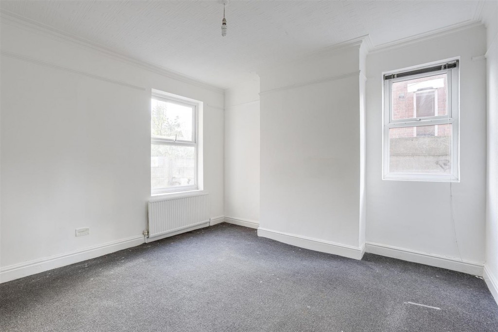 Nottingham Road, Nottingham, NG7