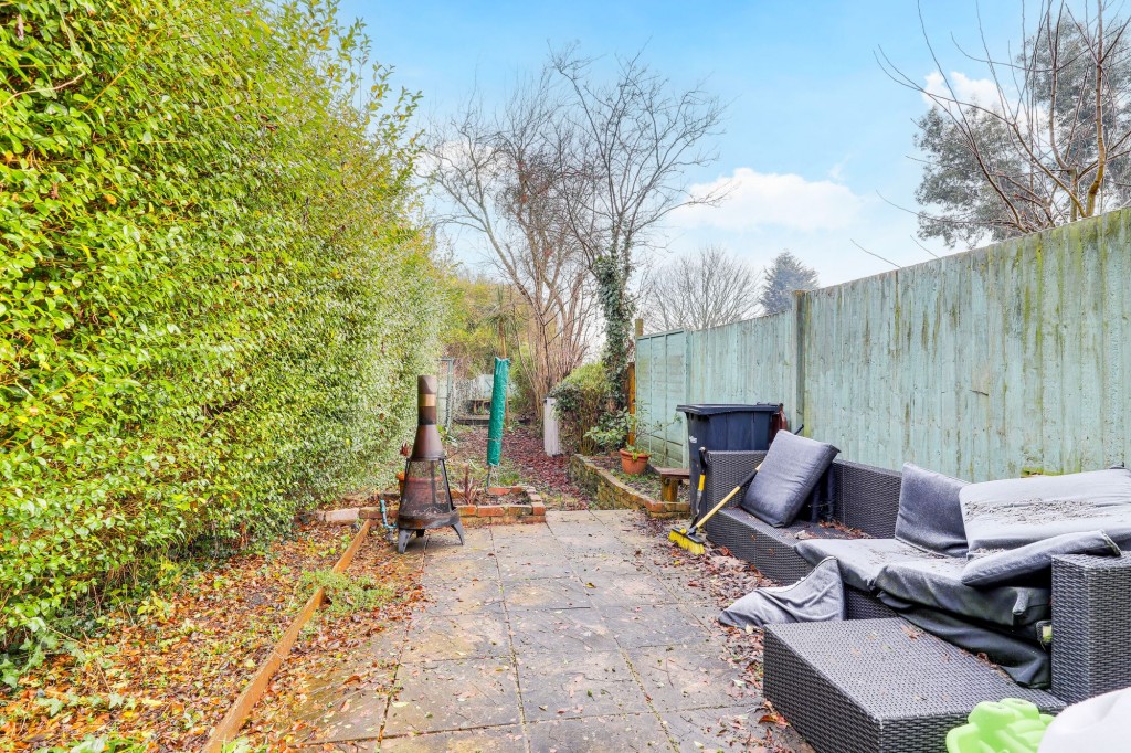 Standhill Road, Carlton, NG4